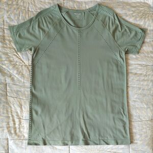 Athleta Olive Green Women's Top Size M